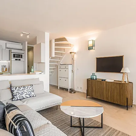 3 Bedroom Beautiful In Sainte Maxime La Nartelle